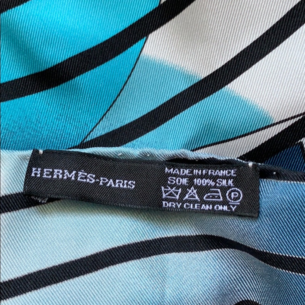 Hermès Paris Blue White Silk Stripe Halter Top Box Excellent One Size RARE HTF - Picture 4 of 10